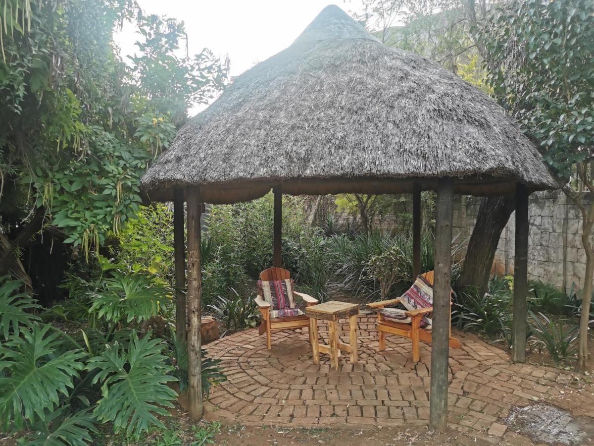 Sun Deck Lodge Hartbeespoort Kültér fotó
